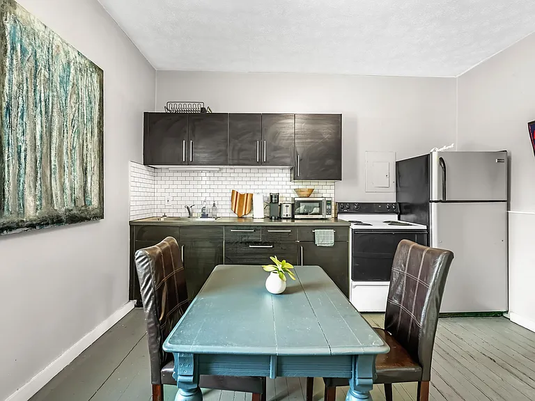 1009 Kenilworth Ave #3 — Photo 11