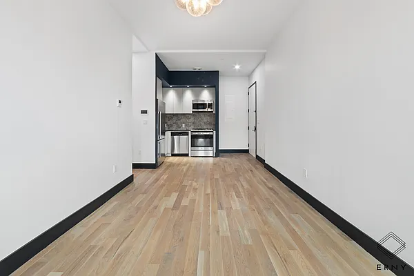 Rented by ERNY LLC | media 4