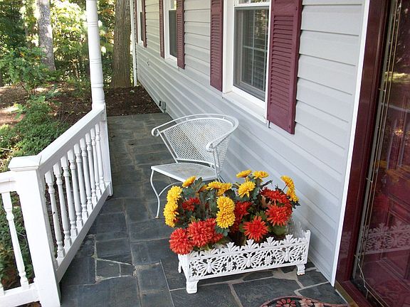 Front porch left
