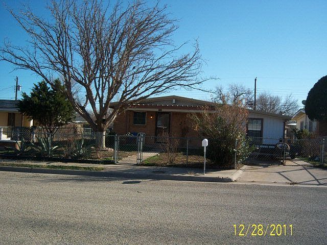 2nd image of 1805 Hamilton St
