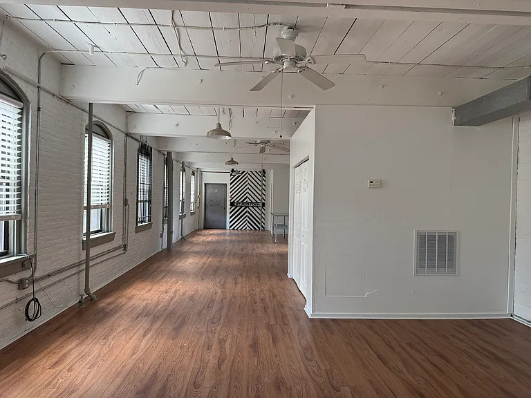 1011 Cherry St #4F — Photo 8