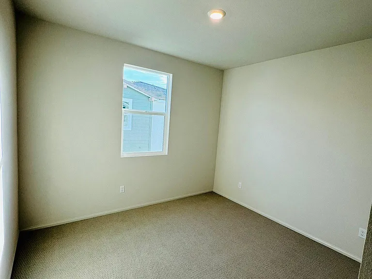 236 Lockhart Way — Photo 25