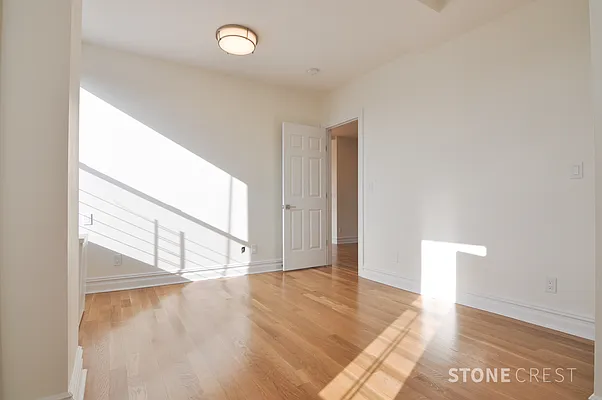 Rented by Stonecrest Realty | media 16