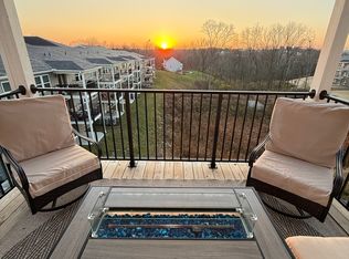 610 Foxhill Dr, Fort Mitchell, KY 41017