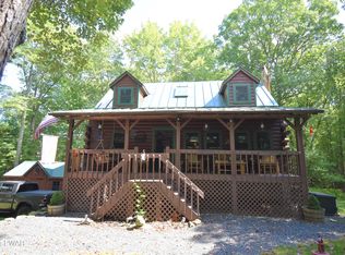 112 Tower Rd, Dingmans Ferry, PA 18328