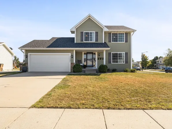1304 SW 4th St, Grimes, IA 50111