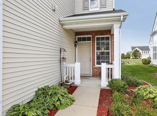 956 Bluebell Cir, Joliet, IL 60431