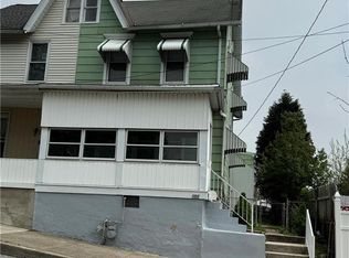 128 Center St, Slatington, PA 18080