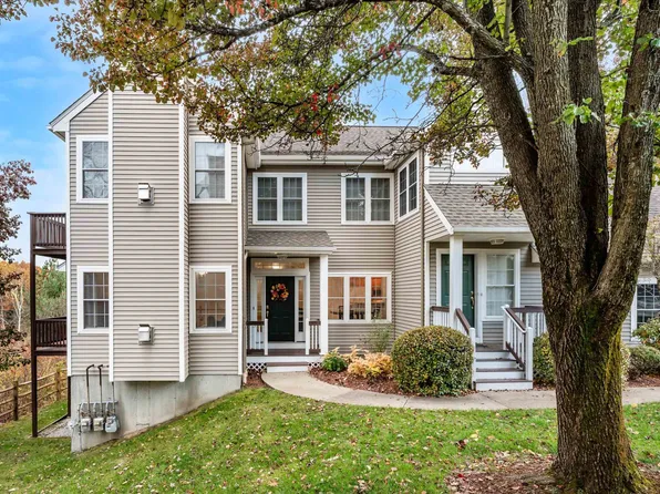 34 Chatham Drive, Bedford, NH 03110