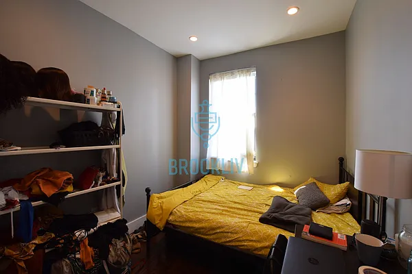 Rented by null | media 7