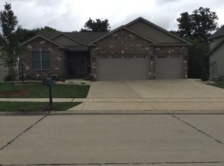 7344 Kindlewood Dr, Edwardsville, IL 62025