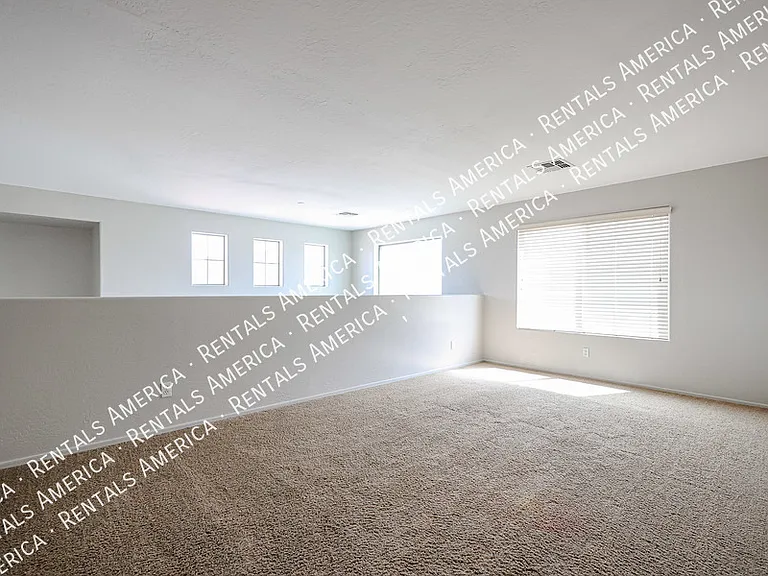 1155 E Winchester Pl — Photo 42