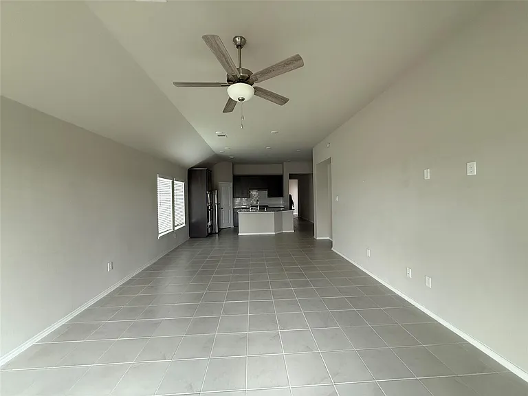 31961 Retama Ranch Ln — Photo 13