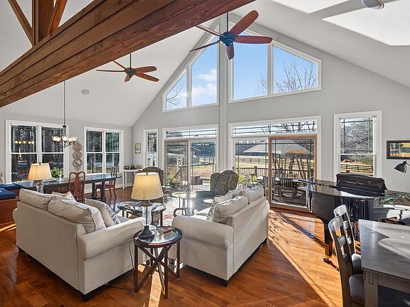 2nd image of 10775 Buffalo Creek Rd