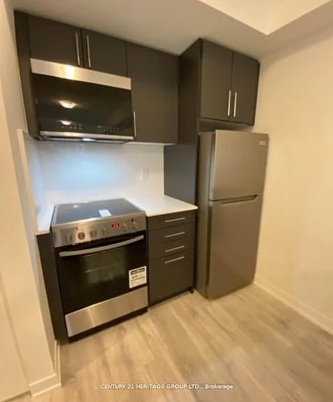 10 Marquette Ave S #A3 — Photo 5