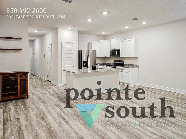 1211 Fairchild Village Dr — Photo 5