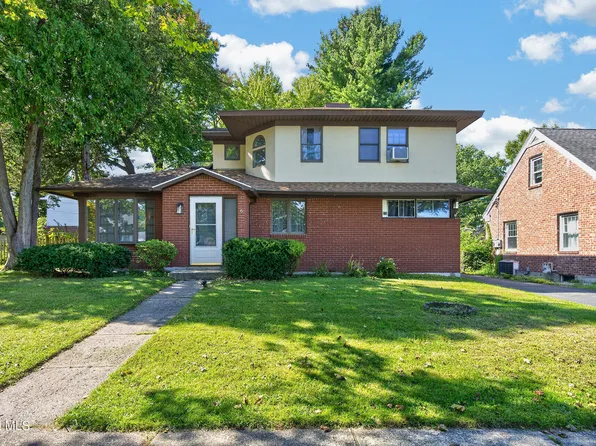 6 John David Lane, Albany, NY 12208