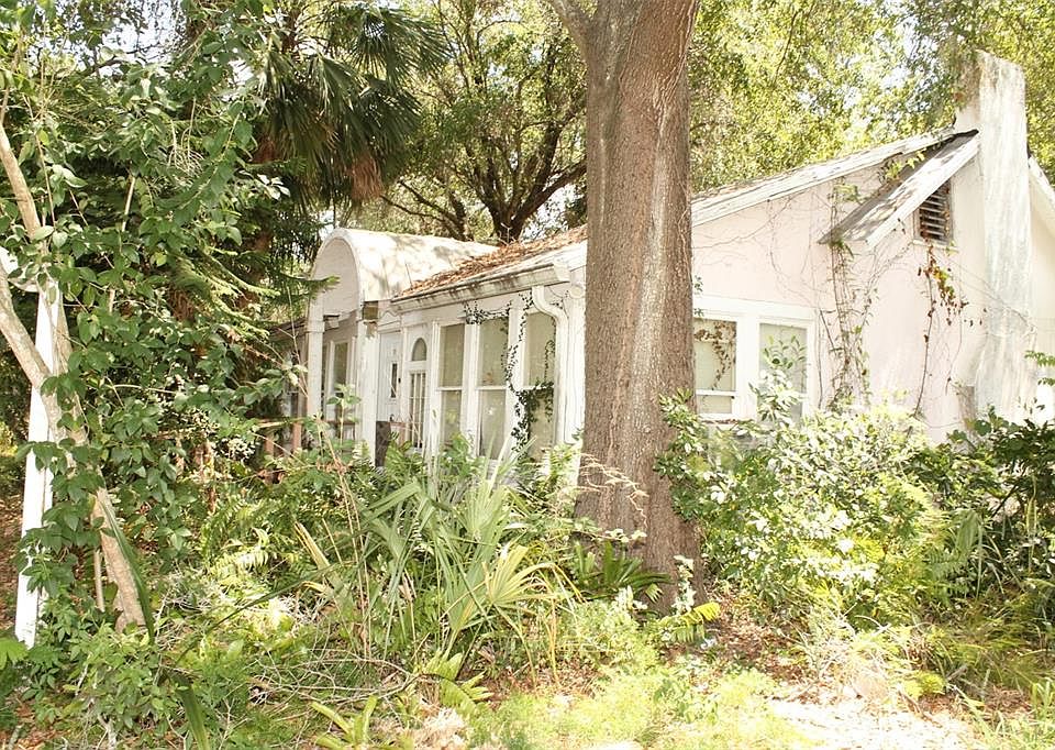 1st image of 951 EAST AVENUE