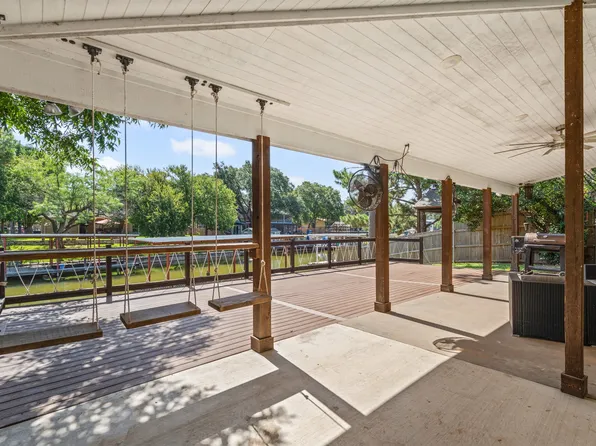 4021 Sioux Ct, Granbury, TX 76048