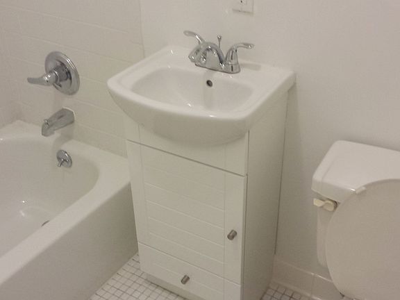 4th image of 452 E 118th St APT 2