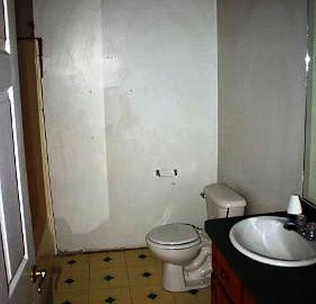 5th image of 1114 Center St
