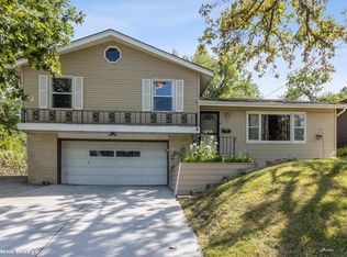 2514 Glennor Rd, Des Moines, IA 50310