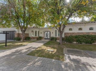 303 E Wexford Cv, Phoenix, AZ 85020