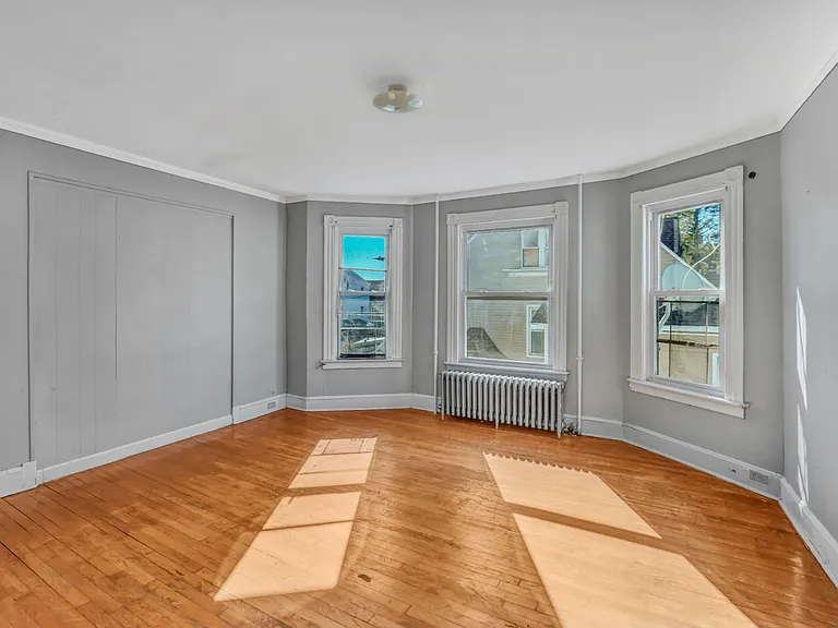 221 Willow St #2 — Photo 4