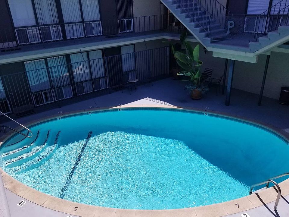 1st image of 125 Ximeno Ave APT 3