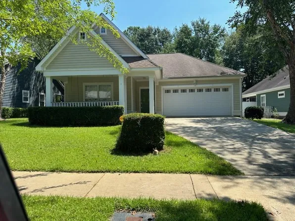 425 Orchard Cir, Dothan, AL 36305