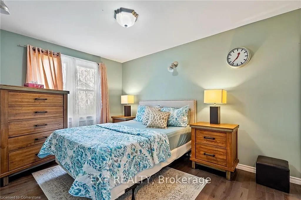 4 bed, $3,000 — Photo 3