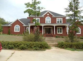 635 Jenkins Rd, Forsyth, GA 31029