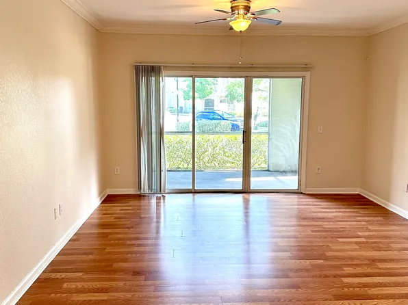 8290 Gate Pkwy W Unit 118, Jacksonville, FL 32216