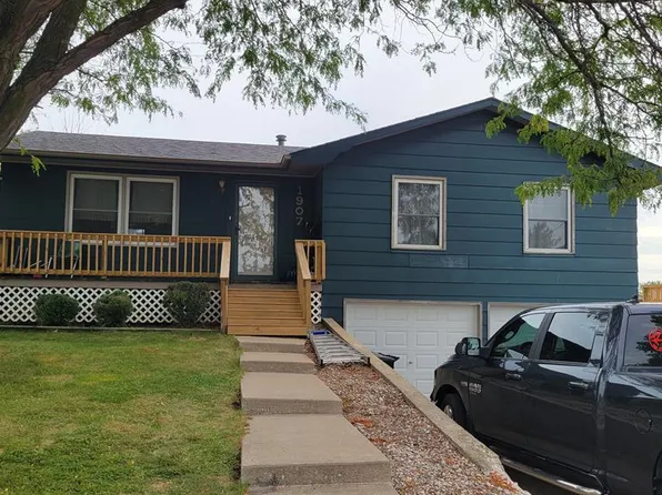 1907 S Cottage Grove Pl, Kirksville, MO 63501