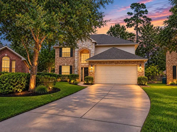 127 N Hawkhurst Cir, Magnolia, TX 77354