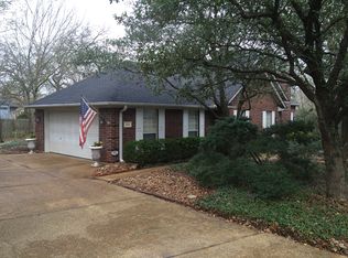 204 Chimney Hill Cir, College Station, TX 77840