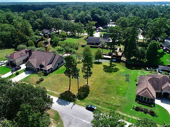 4th image of 18230 Steele Point Dr
