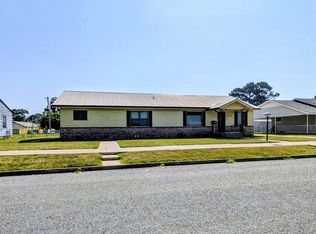 228 Ingram St, Camden, AR 71701