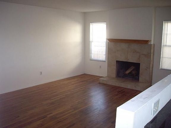3rd image of 7115 Astoria St