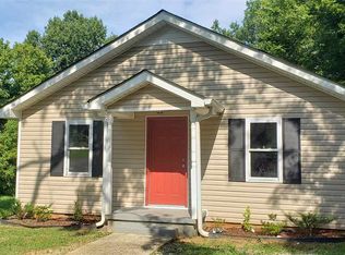 1805 Clemmer St NE, Cleveland, TN 37311