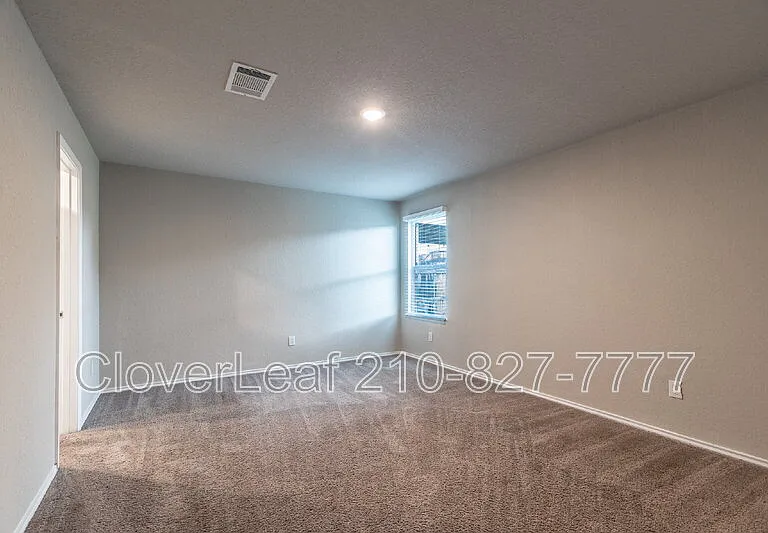 2815 Rosefinch — Photo 16