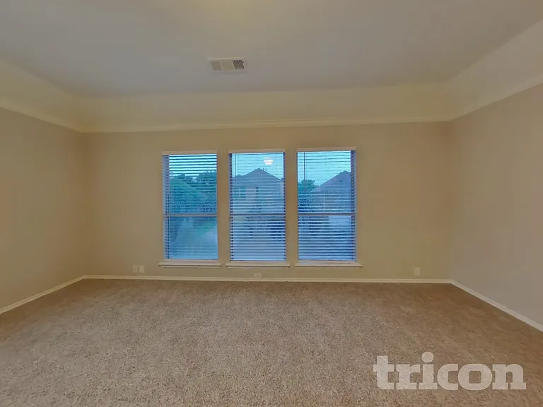 11222 Raveneaux Dr — Photo 25