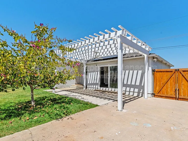 816 Oro St — Photo 24