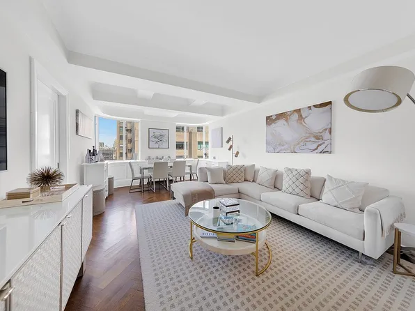 530 Park Ave #19G, New York, NY 10065