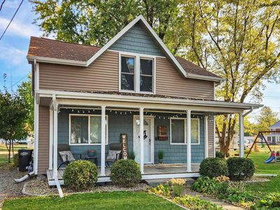 902 E Main St, La Porte City, IA, 50651