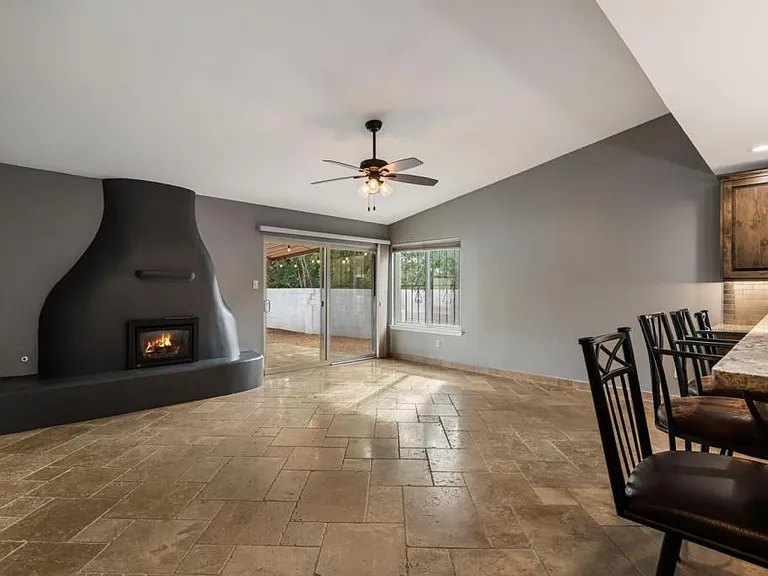 6612 Christy Ave NE — Photo 11