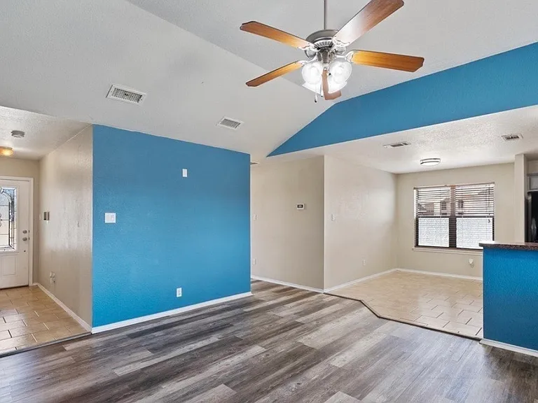 1205 Marlee Cir — Photo 26