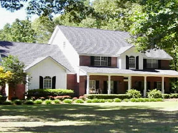 2nd image of 290 Southgate Dr