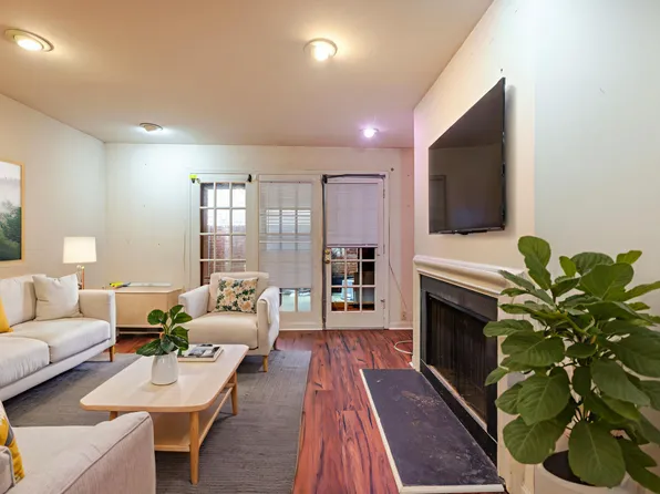 1817 Biltmore St NW #A, Washington, DC 20009