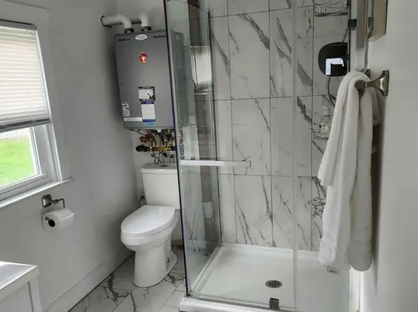 18222 Erie Shore Dr, Chatham Kent, ON N0P 1A0